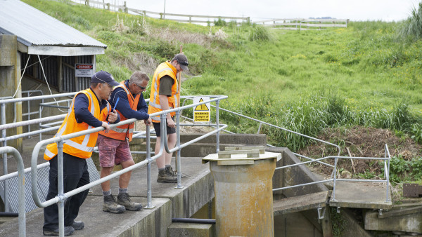 Image - staff at screw pump station