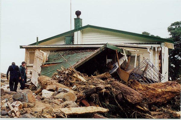 2002 Weather Bomb - Property damage on Thames Coast Road 