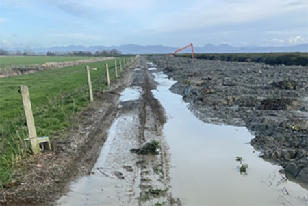 Image showing fresh material being recovered from the sediment trap.