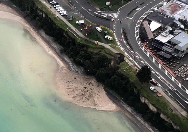 Image of subsidence happening on a coastline